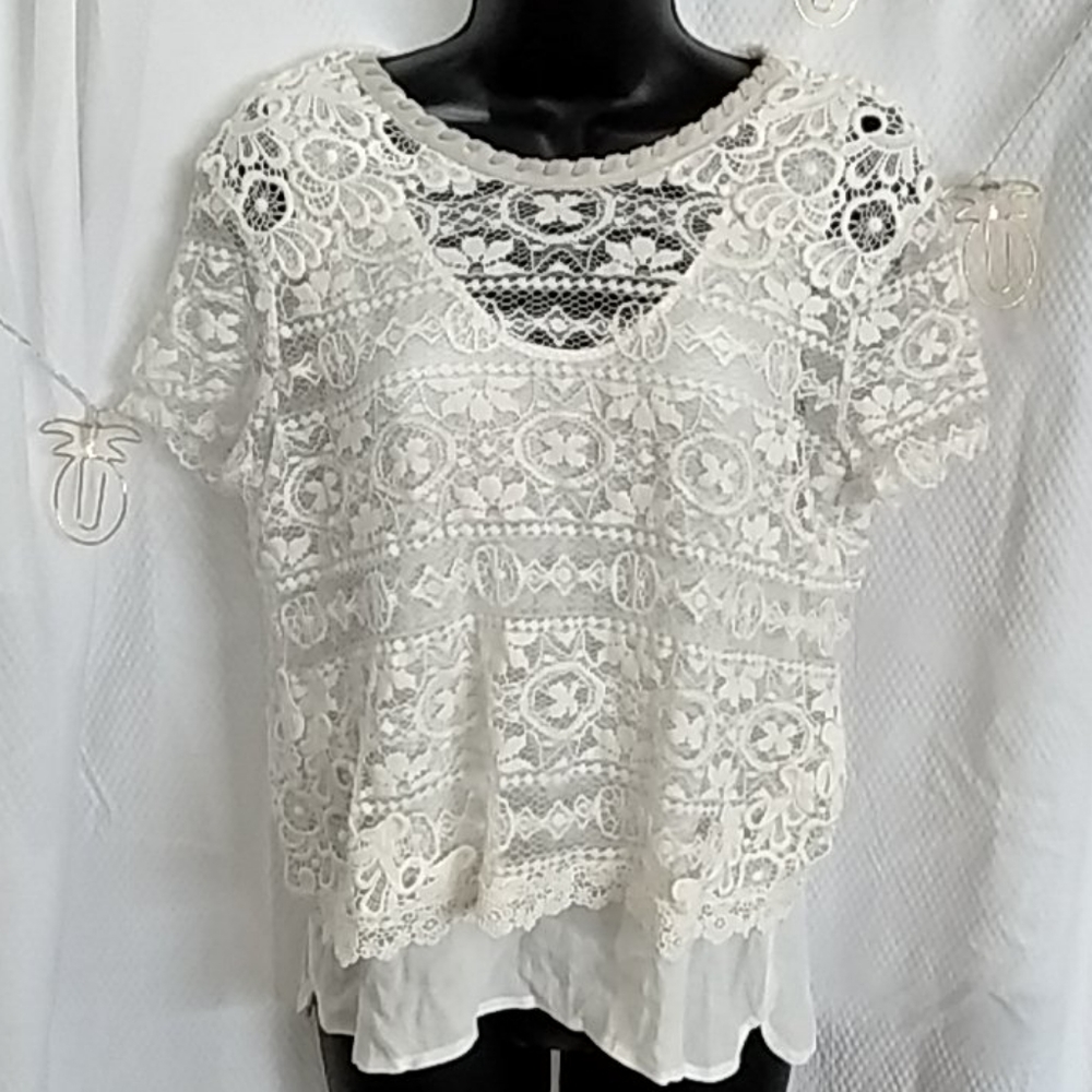 Maje Off-White Lace Top *DEFECTS*